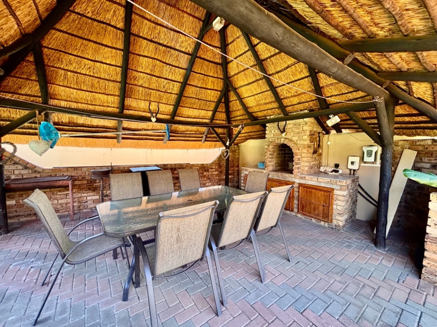 3 Bedroom Property for Sale in Meiringspark North West